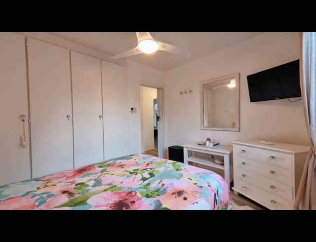 3 BEDROOM PENTHOUSE FOR SALE IN UVONGO